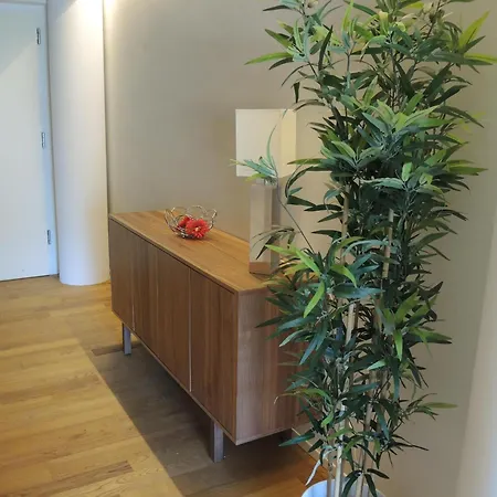 Rivalago By Fewotessin Apartman *